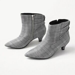 G.C. Shoes Plaid Pointed Toe Ankle Boots Size 8.5 |‎ Kitten Heel Preppy Booties